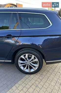 Универсал Volkswagen Passat 2017 в 