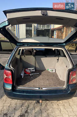 Универсал Volkswagen Passat 2001 в 