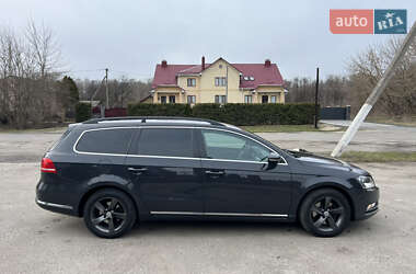 Універсал Volkswagen Passat 2012 в Рівному