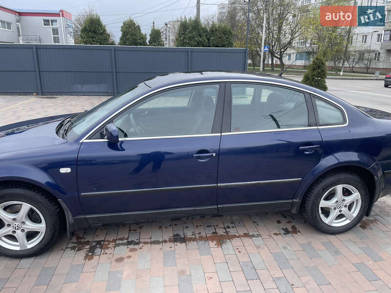 Седан Volkswagen Passat 2002 в Белой Церкви