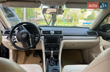 Седан Volkswagen Passat 2015 в 