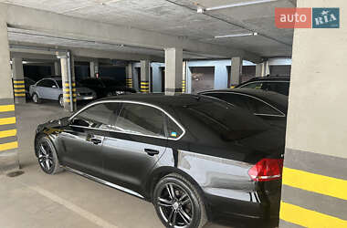 Седан Volkswagen Passat 2015 в 