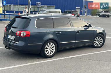 Універсал Volkswagen Passat 2006 в 