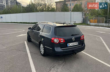 Універсал Volkswagen Passat 2006 в 