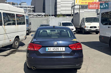 Седан Volkswagen Passat 2011 в 