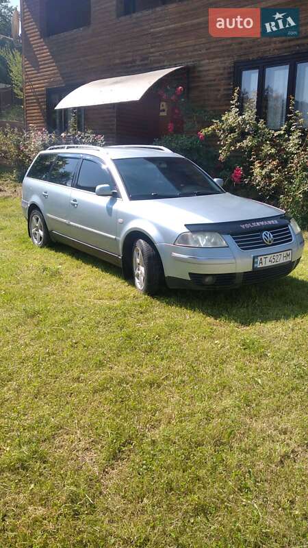 Универсал Volkswagen Passat 2001 в Рахове