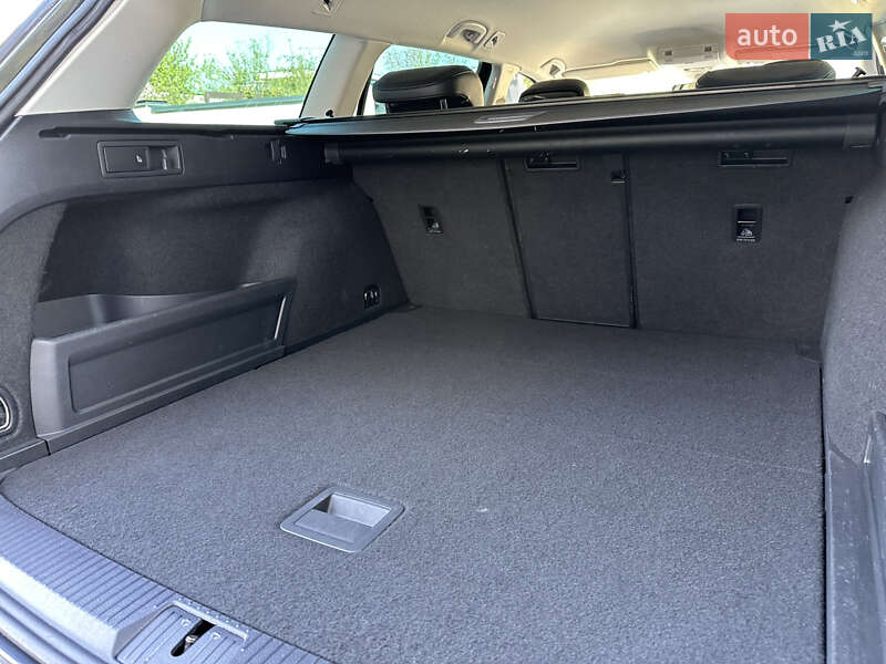 Универсал Volkswagen Passat 2018 в Львове