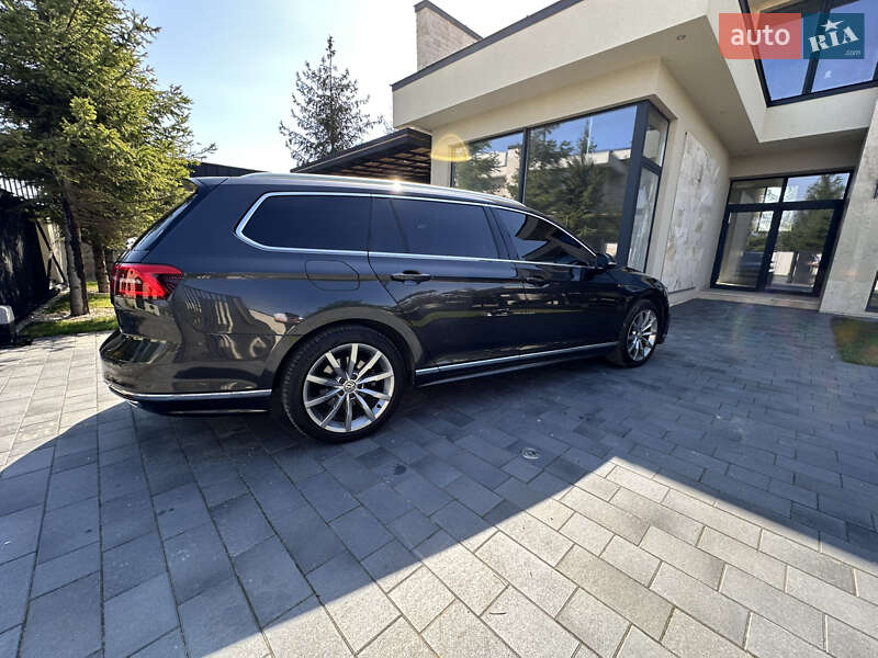 Универсал Volkswagen Passat 2018 в Львове