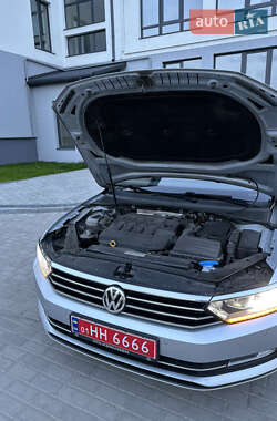 Универсал Volkswagen Passat 2017 в 