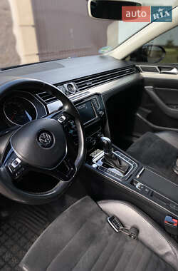 Универсал Volkswagen Passat 2015 в 