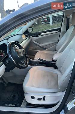 Седан Volkswagen Passat 2013 в 