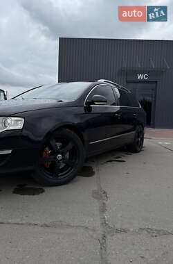 Універсал Volkswagen Passat 2009 в 