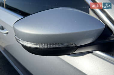 Седан Volkswagen Passat 2014 в 