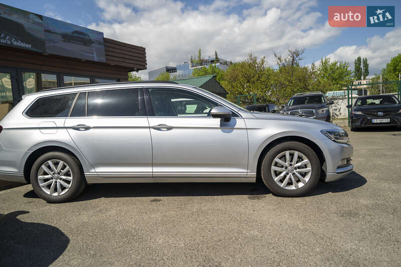 Універсал Volkswagen Passat 2018 в Києві фото 5 Універсал Volkswagen Passat 2018 в Києві