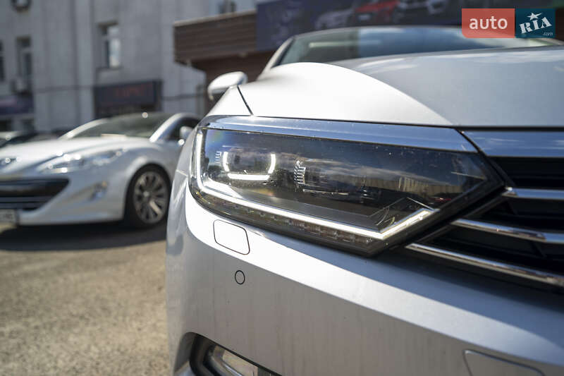 Універсал Volkswagen Passat 2018 в Києві фото 7 Універсал Volkswagen Passat 2018 в Києві