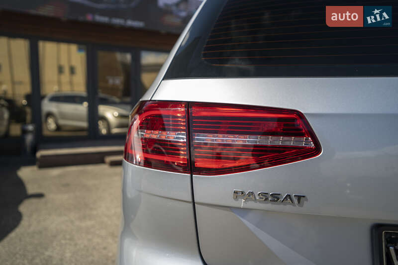 Універсал Volkswagen Passat 2018 в Києві фото 14 Універсал Volkswagen Passat 2018 в Києві