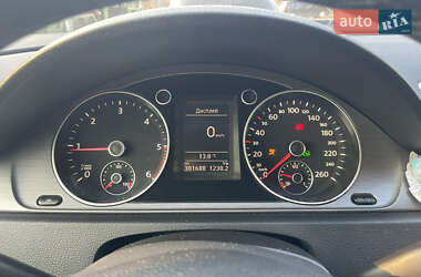 Универсал Volkswagen Passat 2011 в 