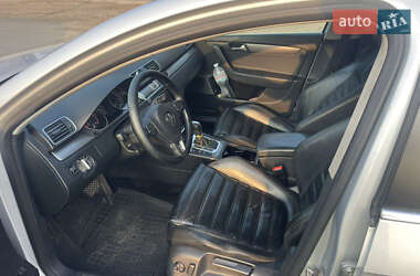 Универсал Volkswagen Passat 2011 в 