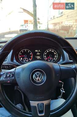 Седан Volkswagen Passat 2013 в 