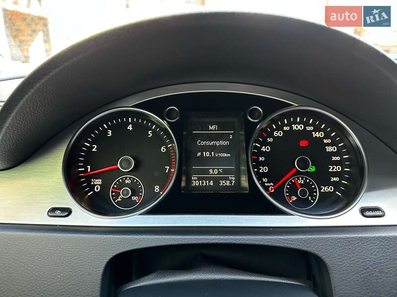 Универсал Volkswagen Passat 2009 в Днепре