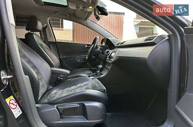 Универсал Volkswagen Passat 2009 в 