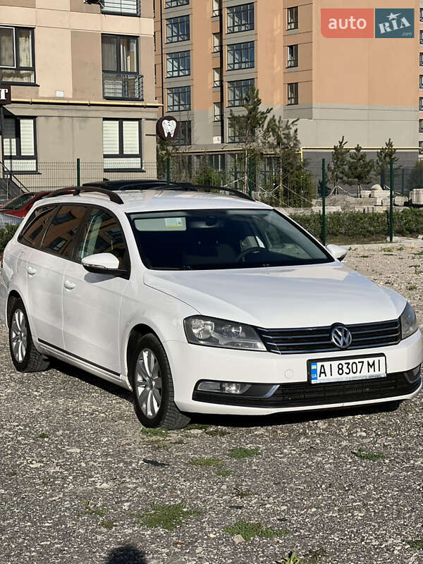 Volkswagen Passat 2011