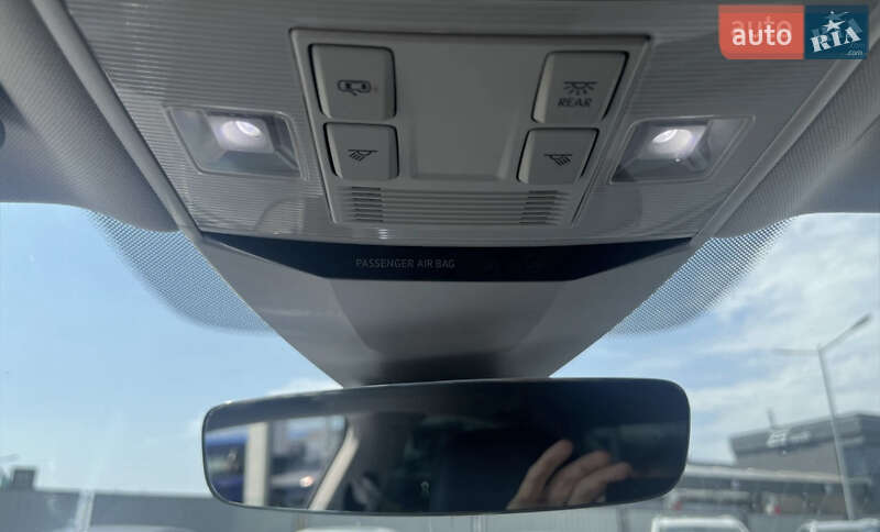 Седан Volkswagen Passat 2019 в Сваляве