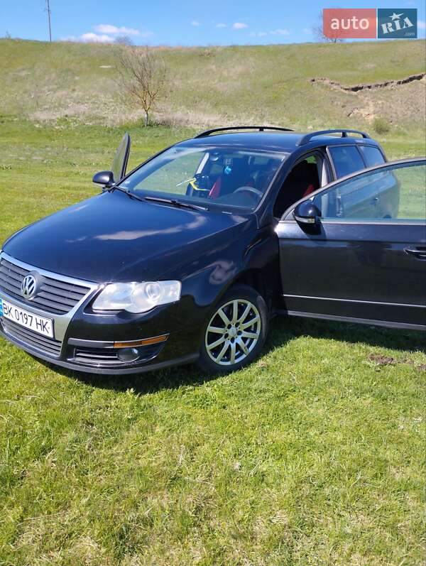 Універсал Volkswagen Passat 2006 в 