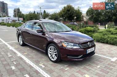 Седан Volkswagen Passat 2013 в Одессе