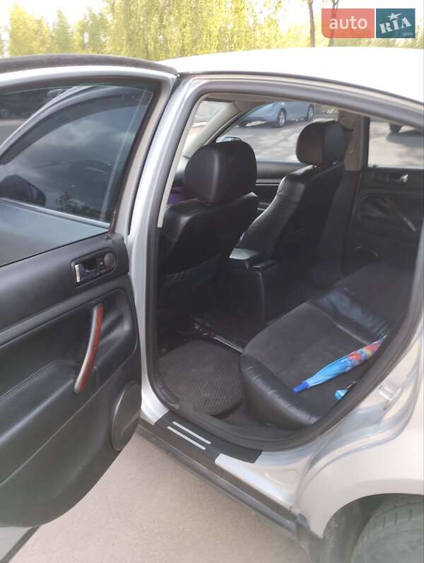 Седан Volkswagen Passat 2002 в Сумах