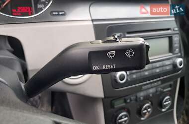 Седан Volkswagen Passat 2005 в 