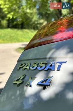 Универсал Volkswagen Passat 2012 в 