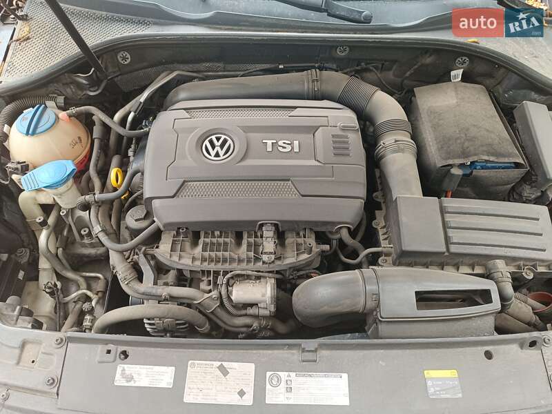 Седан Volkswagen Passat 2014 в Черкасах