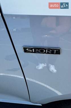 Седан Volkswagen Passat 2015 в 