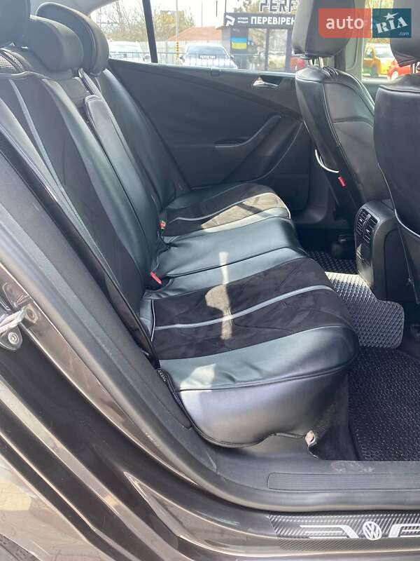 Седан Volkswagen Passat 2006 в Черновцах