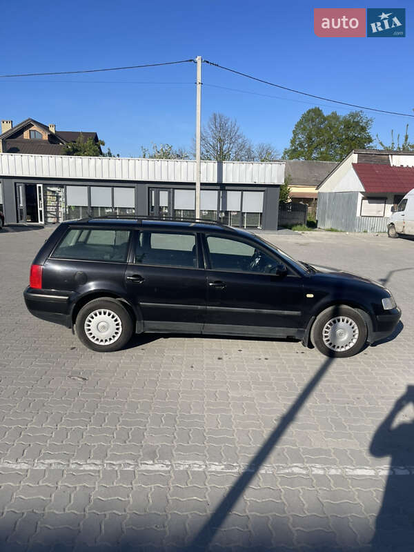 Универсал Volkswagen Passat 1999 в Золочеве
