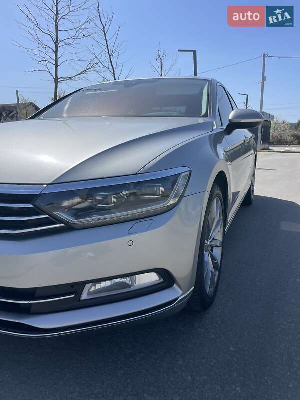 Седан Volkswagen Passat 2017 в Києві фото 5 Седан Volkswagen Passat 2017 в Києві