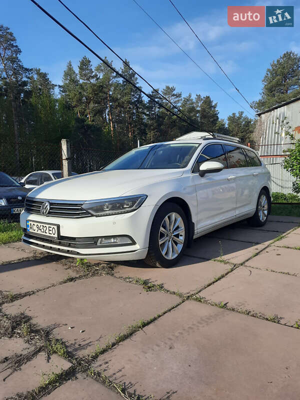 Универсал Volkswagen Passat 2017 в Киеве фото 3 Универсал Volkswagen Passat 2017 в Киеве