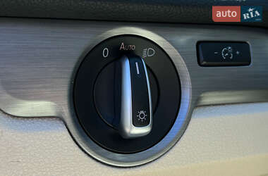 Седан Volkswagen Passat 2014 в 