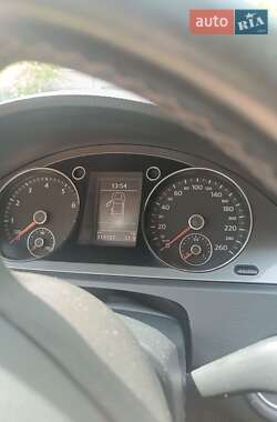 Універсал Volkswagen Passat 2008 в 