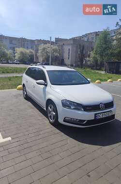 Універсал Volkswagen Passat 2011 в Шептицькому