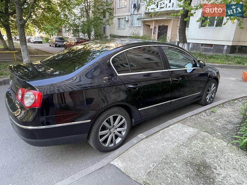 Седан Volkswagen Passat 2008 в Одессе