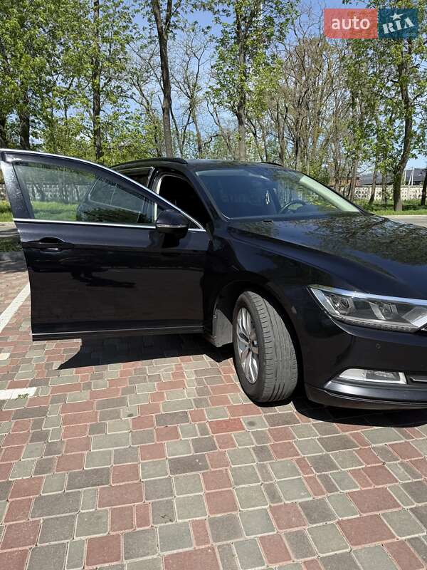 Універсал Volkswagen Passat 2017 в 