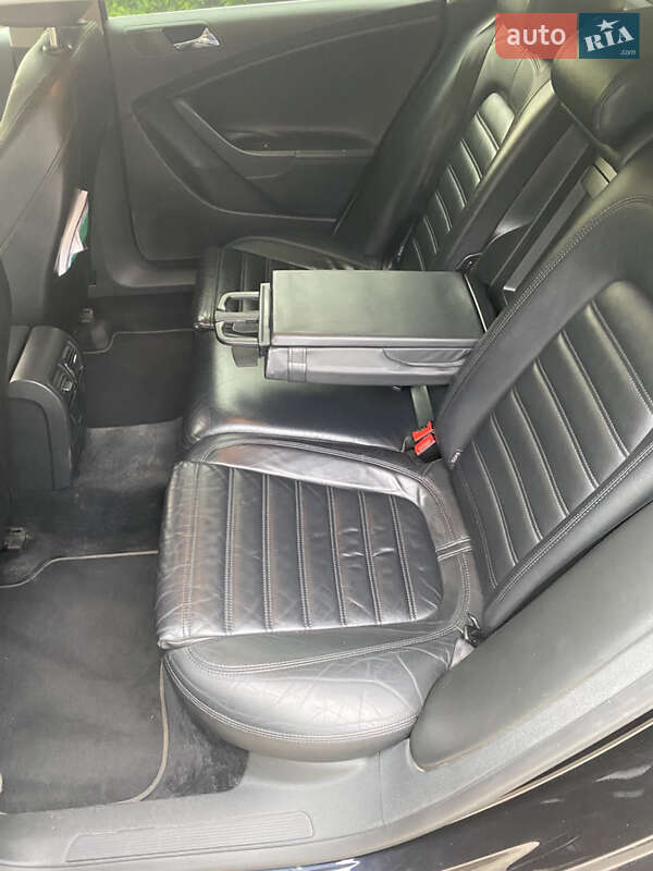 Універсал Volkswagen Passat 2007 в Києві
