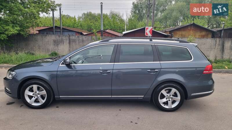 Універсал Volkswagen Passat 2011 в Києві