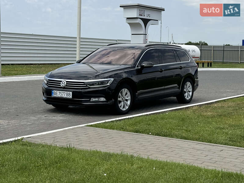 Універсал Volkswagen Passat 2015 в Миколаєві