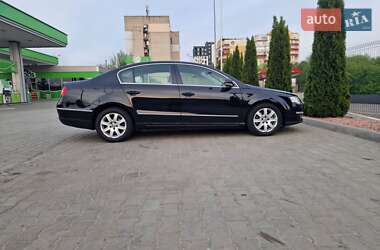 Седан Volkswagen Passat 2009 в 