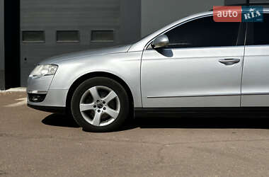 Универсал Volkswagen Passat 2009 в 