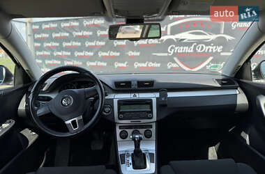Универсал Volkswagen Passat 2010 в 