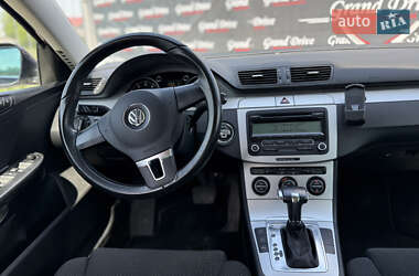 Универсал Volkswagen Passat 2010 в 